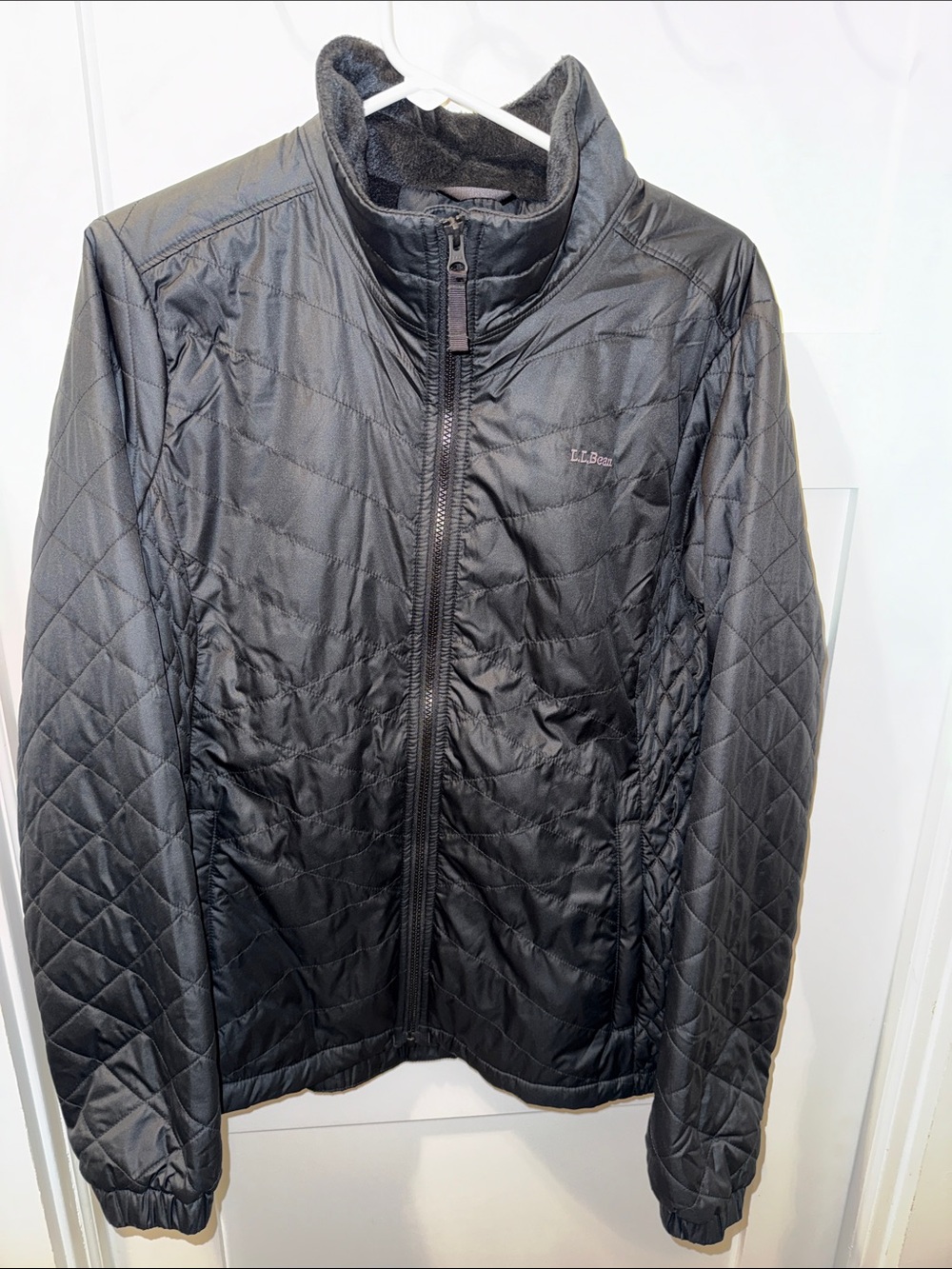 LL Bean Women’s Black Fleece Lined Primaloft Jacket NWOT XL